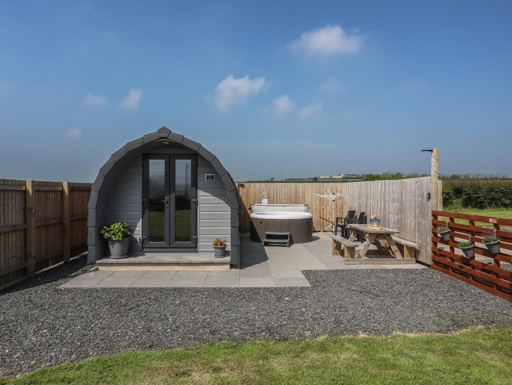 Nebo Pod Villa Bodewryd Bagian luar foto